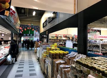 denmark/west-jutland/attraction/bazar-vest