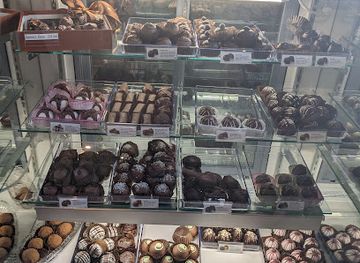 arkansas/fayetteville/shop/rock-house-205