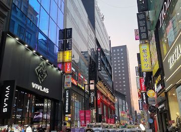 south-korea/seoul/myeong-dong/shop/spao