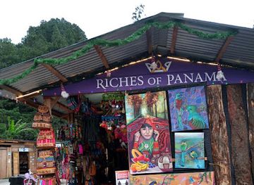 panama/david/shop/riches-of-panama-art-stones-and-souvenirs