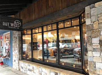 montana/whitefish/shop/out-west-trading-co