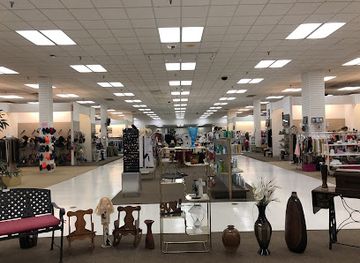 south-dakota/watertown/shop/angel-s-attic-thrift-store