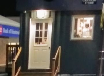 canada/haliburton-highlands/shop/capturing-eden