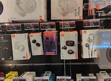 papua-new-guinea/madang-region/shop/fone-haus-madang