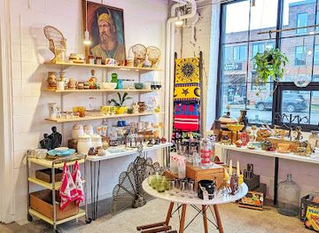 new-york/buffalo/shop/niagara-street-vintage-collective