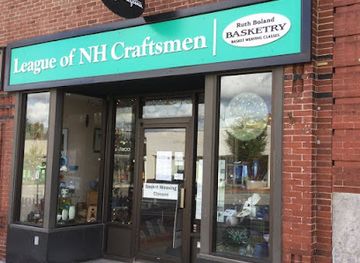 new-hampshire/nashua/shop/league-of-nh-craftsmen-nashua-fine-craft-gallery