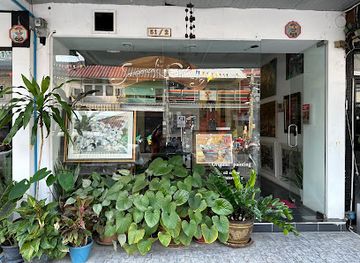 thailand/hua-hin/plearn-wan/shop/sampansak-gallery