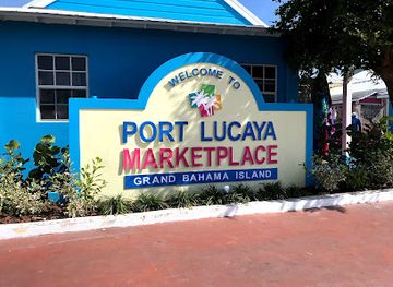 the-bahamas/grand-bahama-island/shop/port-lucaya-marketplace