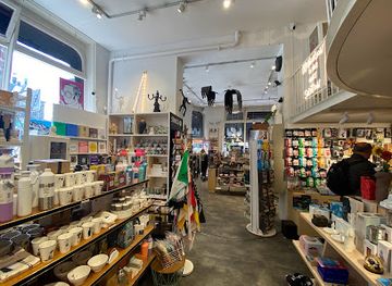 netherlands/amsterdam/shop/by-popular-demand-things-you-want-giftshop