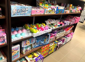 hungary/tatabanya/shop/unique-azsiai-ruhazati-bolt