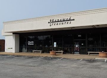 missouri/st-charles/shop/renewed-treasures