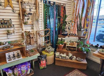 connecticut/gillette-castle-state-park/shop/naturali-home