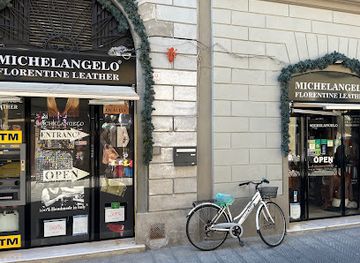 italy/tuscany/shop/michelangelo-florentine-leather
