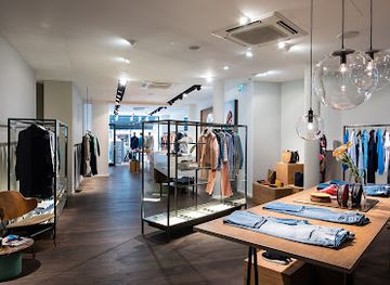 germany/dusseldorf/shop/closed-women-s-men-s-store-dusseldorf