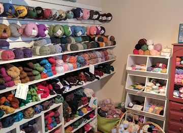 minnesota/grand-marais/shop/that-little-red-house