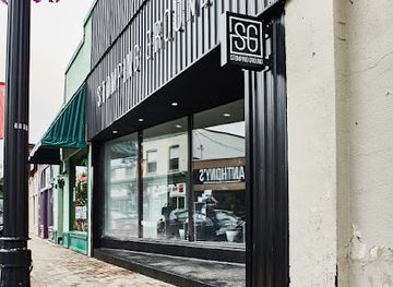 canada/ottawa/glebe/shop/stomping-ground