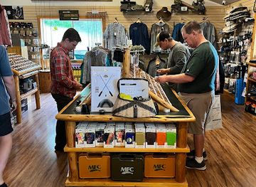 montana/glacier-national-park/shop/paddle-ridge