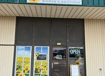 north-dakota/bismarck/shop/suzeque-clothing