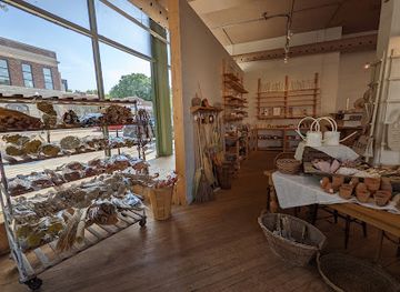 nebraska/platte-river-state-park/shop/salt-creek-mercantile