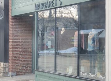 iowa/decorah/shop/margaret-s-boutique