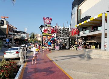 mexico/cancun/shop/forum-by-the-sea
