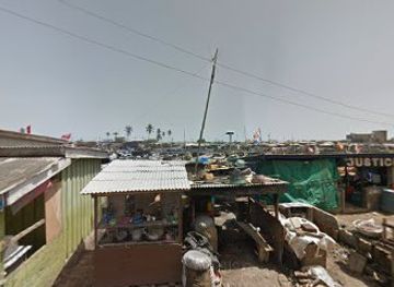 ghana/elmina/shop/patrick