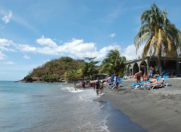 dominica/batalie-beach/shop/mero-beach