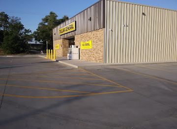 oklahoma/little-sahara-state-park/shop/dollar-general