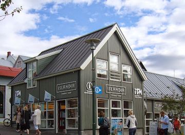 iceland/north-iceland/shop/islandia-bankastrati