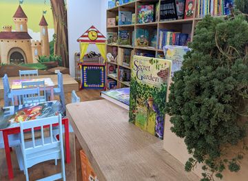 lebanon/metn/shop/little-dreamers-bookshop