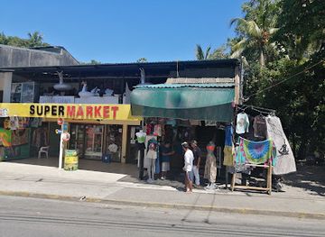 costa-rica/manuel-antonio-national-park/shop/supermarket-pura-vida