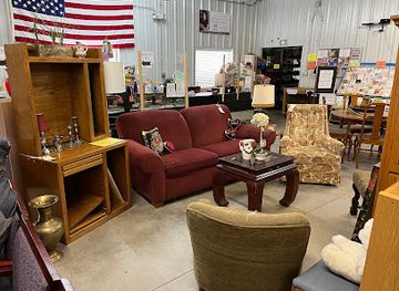 oklahoma/bartlesville/shop/tuesday-house-thrift-shop