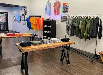 ohio/akron/downtown-akron/shop/7th-floor-clothing