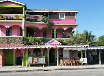 belize/cayo-district/shop/joe-marr-family-boutique-furniture-shop