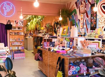 australia/northern-victoria/shop/pinky-s