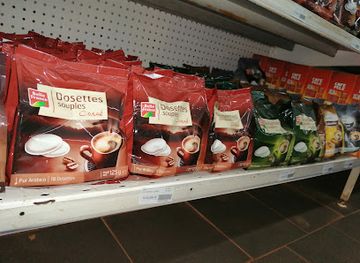 guinea/boke-region/shop/la-grande-boutique-obs-ousmanebaldeservie