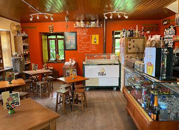 portugal/serra-da-lousa/shop/cafetaria-candal