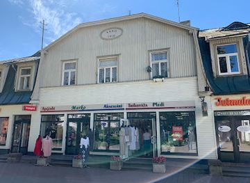 latvia/jurmala/shop/vynoteka