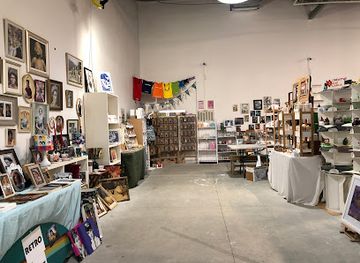 new-zealand/wellington/shop/welly-collective-on-courtenay