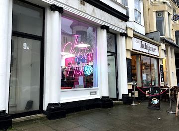 united-kingdom/llandudno/shop/the-crystal-hut-clonmel-street-llandudno