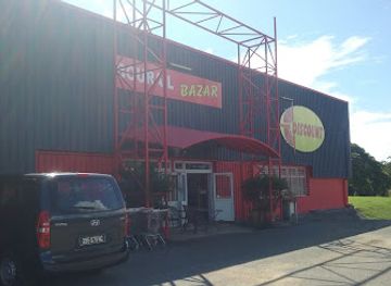 new-caledonia/bourail/shop/bourail-bazar