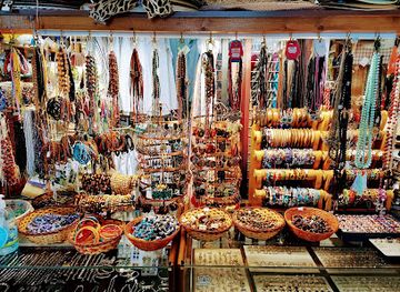 greece/meteora/shop/meteora-sandals-ekfrasi