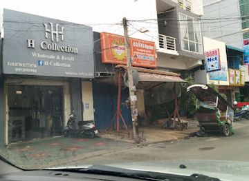 cambodia/phnom-penh/daun-penh/shop/h-collection