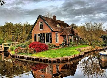 netherlands/giethoorn/shop/giethoorn-netherlands
