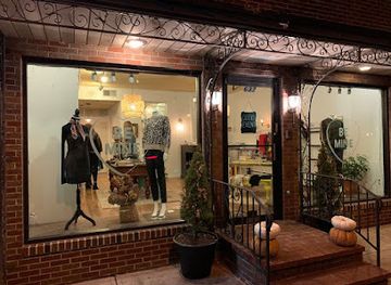 pennsylvania/reading/shop/be-mine-boutique-women-s-clothing-accessories