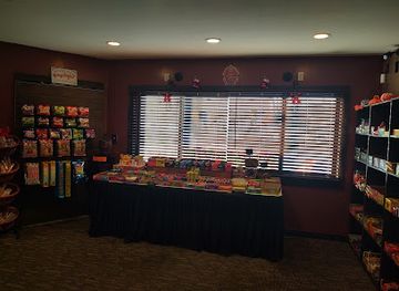 wisconsin/kettle-moraine-state-forest/shop/handmade-with-love