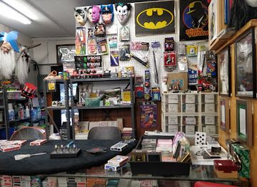 ohio/geneva-on-the-lake/shop/whips-magic-shop