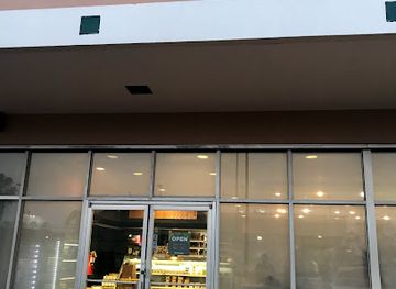 puerto-rico/dorado/shop/la-hacienda-meat-center