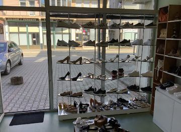 kosovo/shala/shop/royal-shoes-and-bags