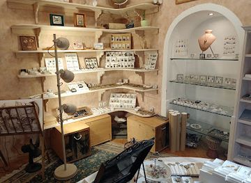 slovenia/ljubljana/shop/zazie-shop-and-studio